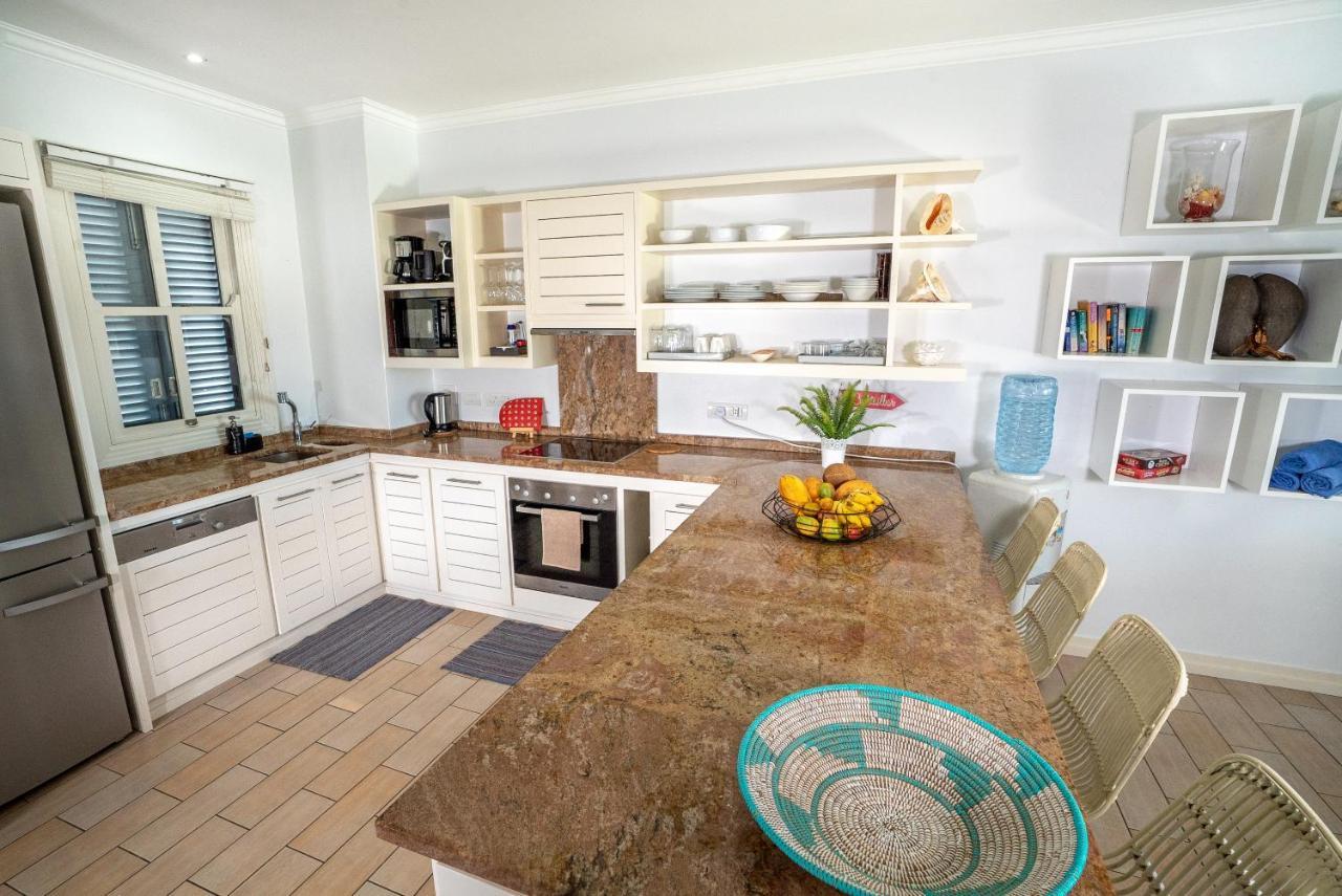 P146A13 - Eden Island Self Catering Apartment Self Check In Buitenkant foto